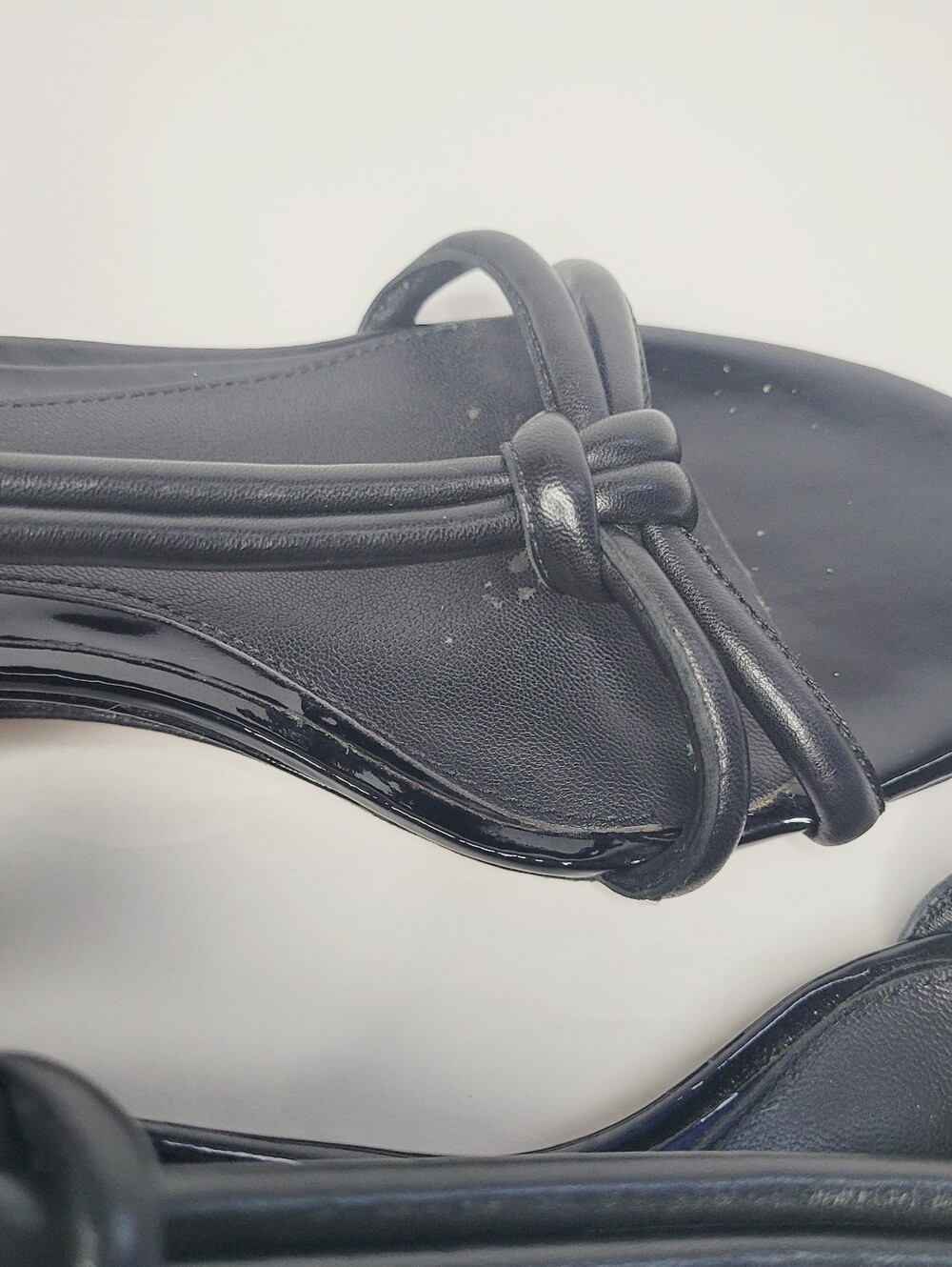 Brian Atwood Wedge Sandals Black Womens Size 7 Knotted Strap Classic Zipper Back - Picture 7 of 10